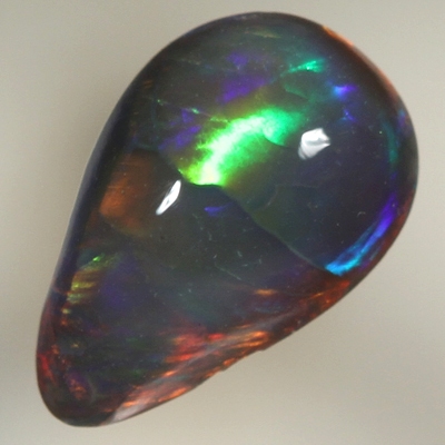 SOLID BLACK OPAL Very bright rolling flashes always